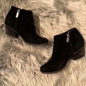 Blondo Waterproof Suede Heeled Boots 6.5